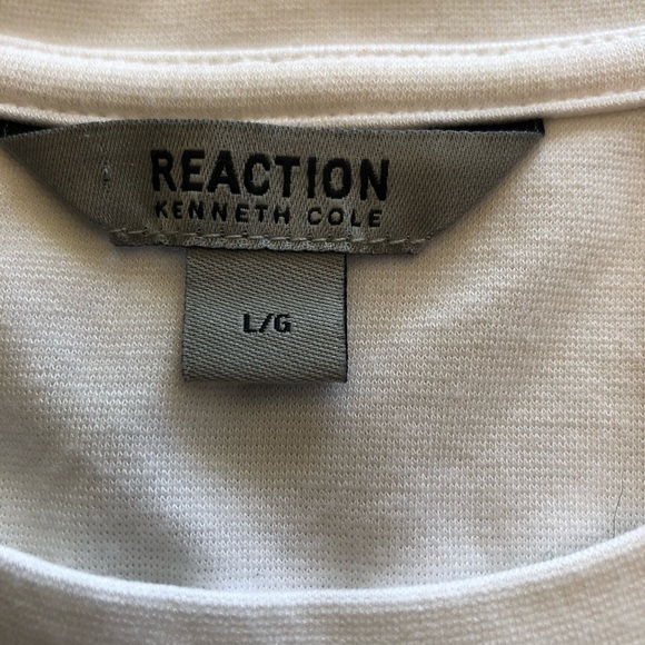 Kenneth Cole White 3/4 length Top Size Large - Picture 2 of 5